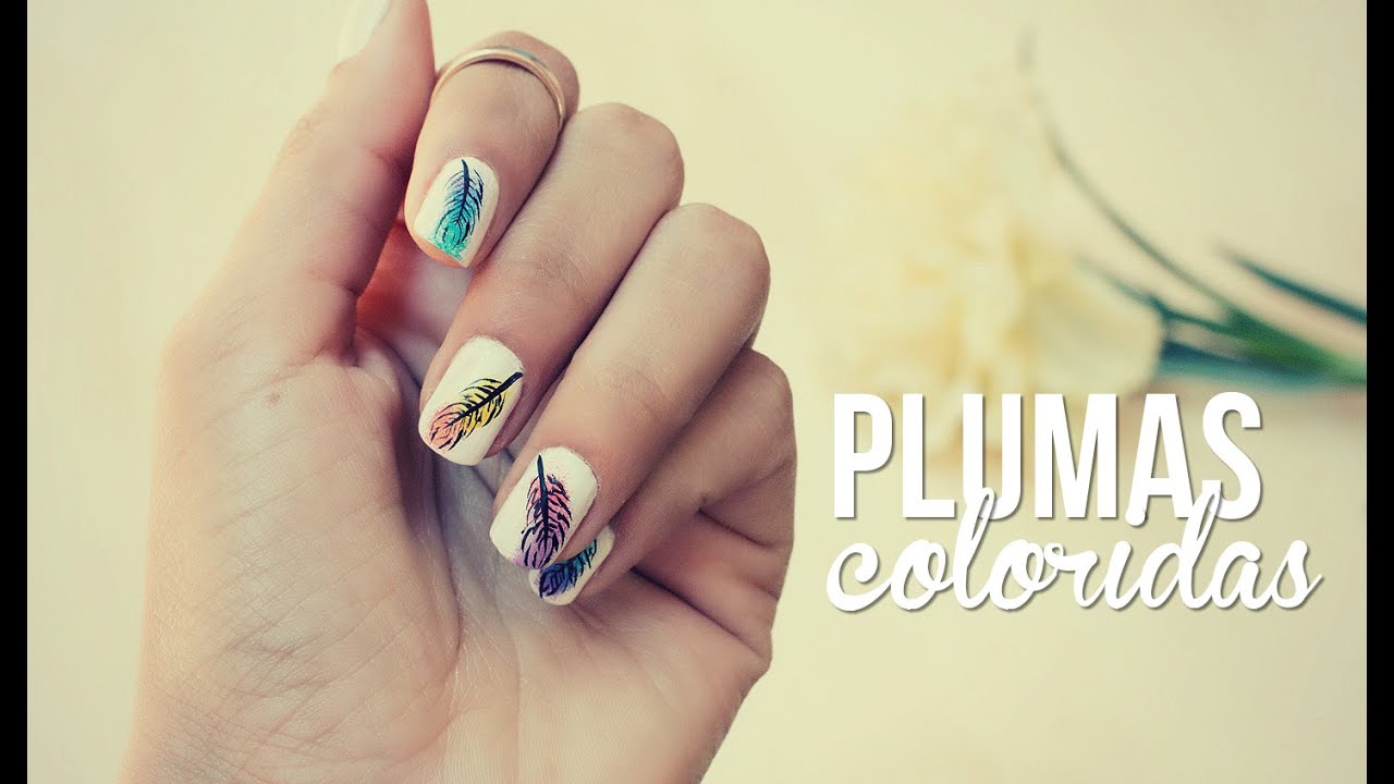 Plumas de colores en tus uñas, fácil!