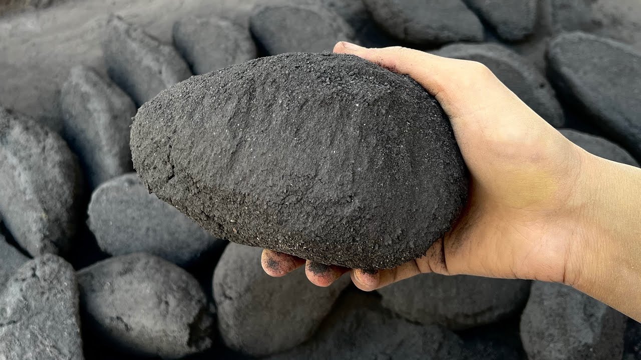 New || Pure Charcoal Potatoes Dry Floor crumbling asmr || satisfying and relaxing asmr #asmr 