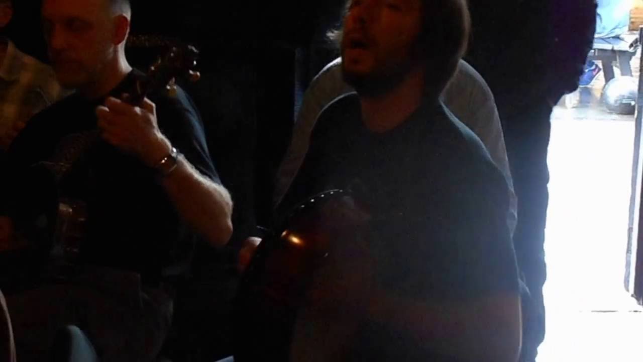 The Wandering Bodhran at Kelly's Cellars - Belfast