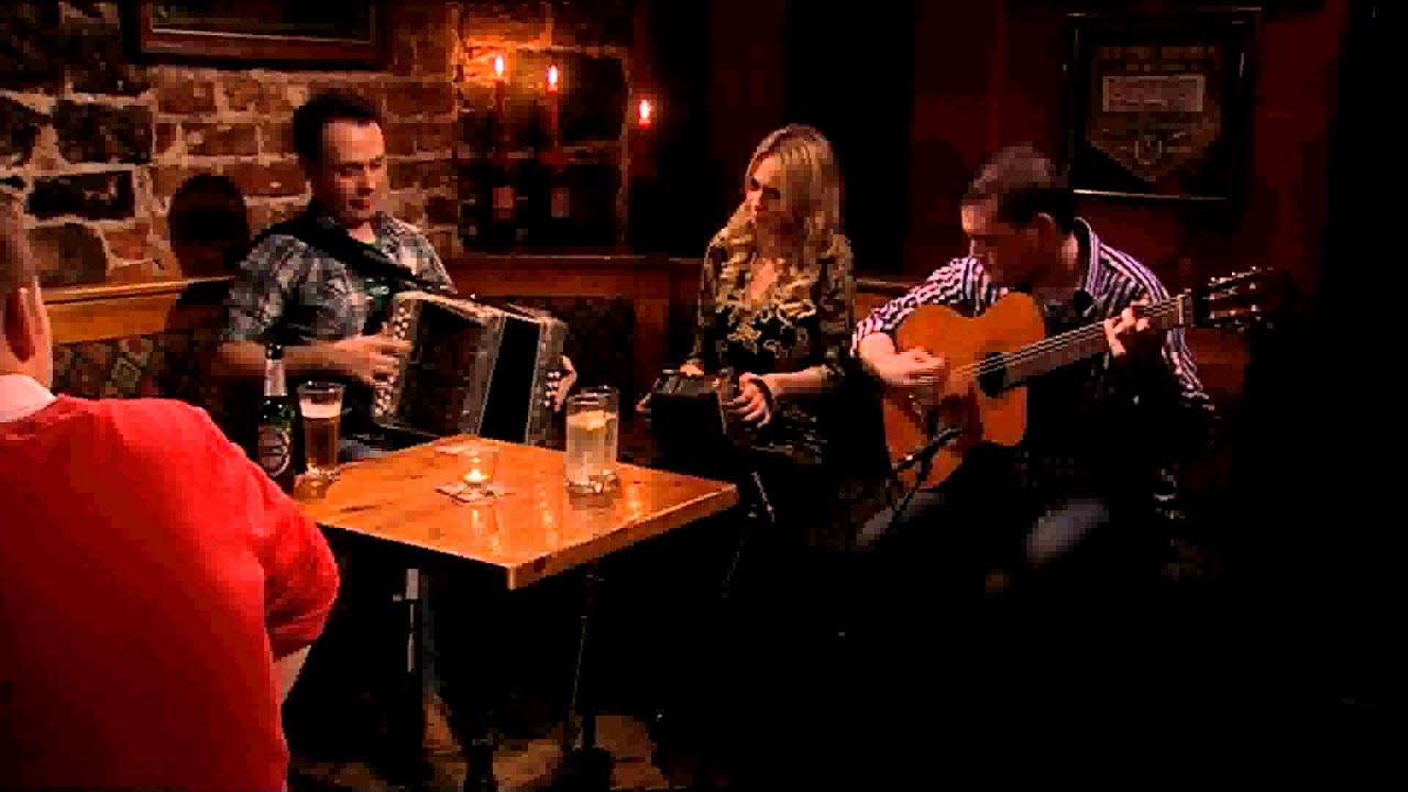 Geantraí Clár 8 Sunday 21st April at 10pm on TG4