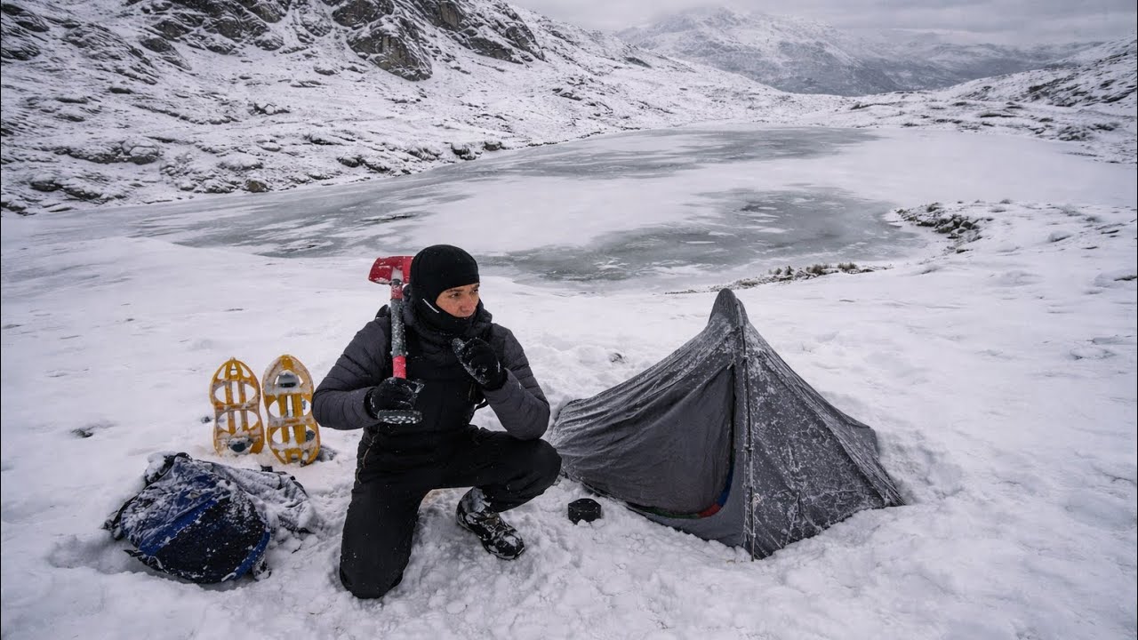 Noche SOLO Camping & Pesca en Hielo - Complicaciones por la Noche!