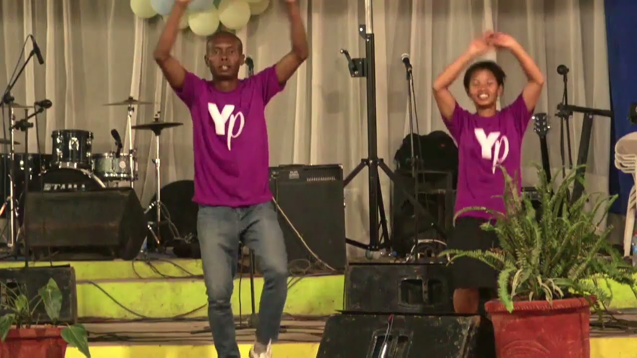 Rija Rasolomdraibe Misandratra - by YOUNG PRAISE Evolution (Official vidéo) #Dancegospel.