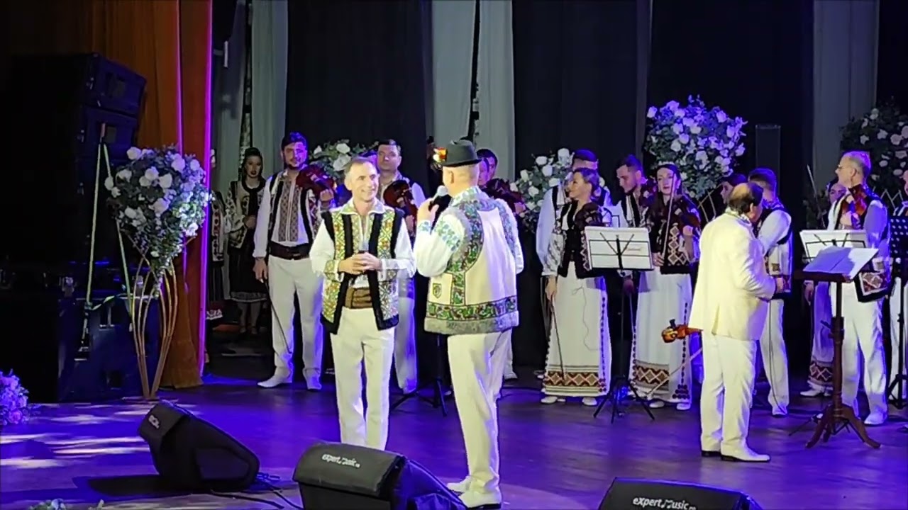 INFOBT.RO Dan Doboș și invitații de la spectacolul aniversar 25  de activitate Botoșani