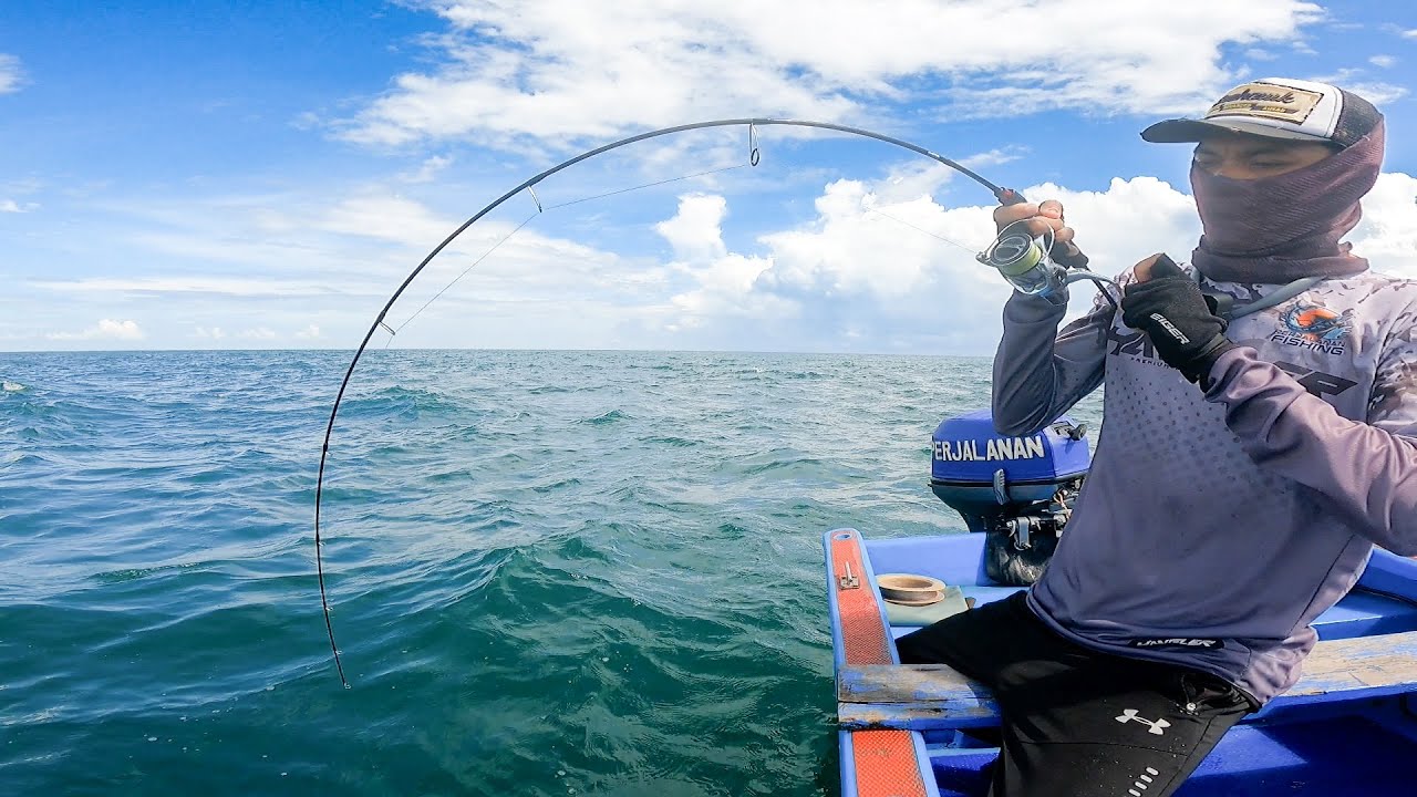 Strike Berkali Kali Tanpa Jeda DiSarangnya Ikan2 Besar,, Pancing Melengkung Gak Karuan !!
