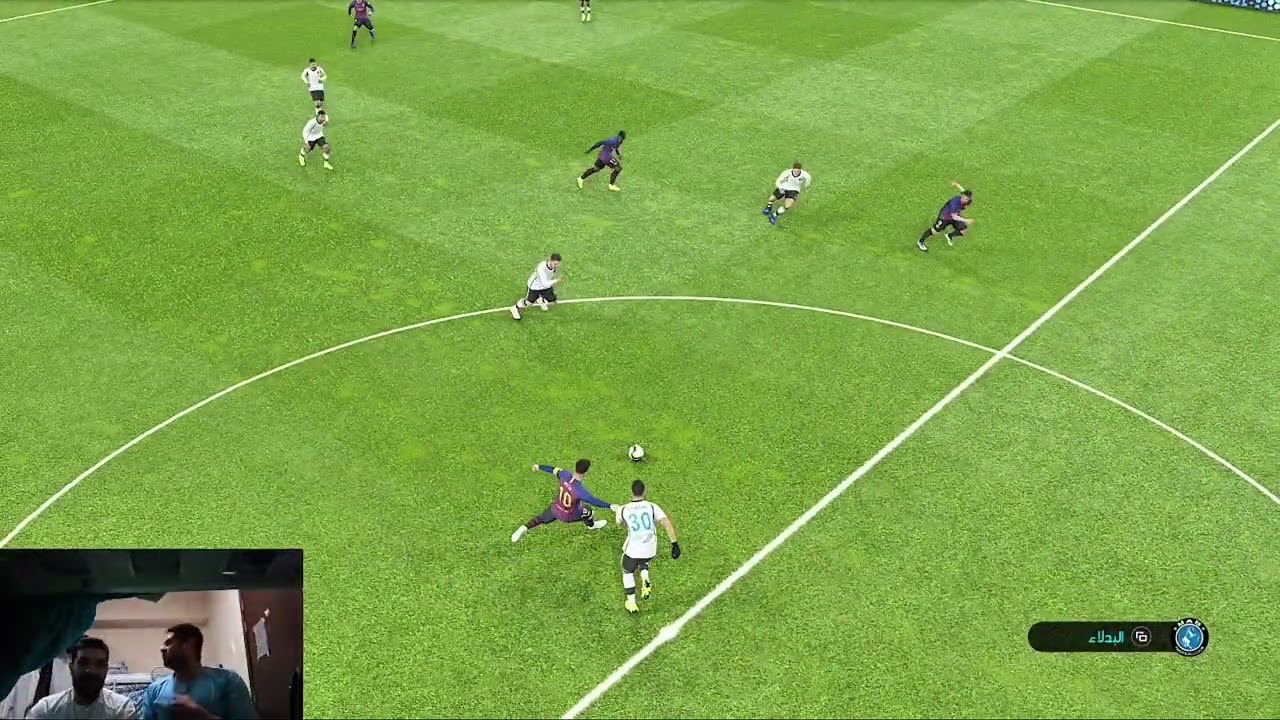 لما تلعب مع صاحبك احساس المكسب بيغير مودك #pes 