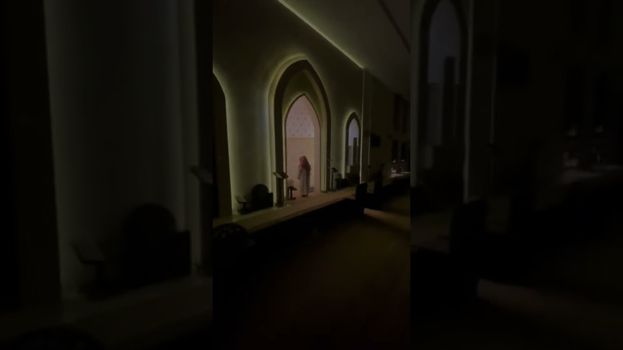 تلاوة في اثناء تجربة الصوت بجامع الأميرة هياء بنت عبدالعزيز آل سعود.#إبراهيم_جميل #inrahim_jamil