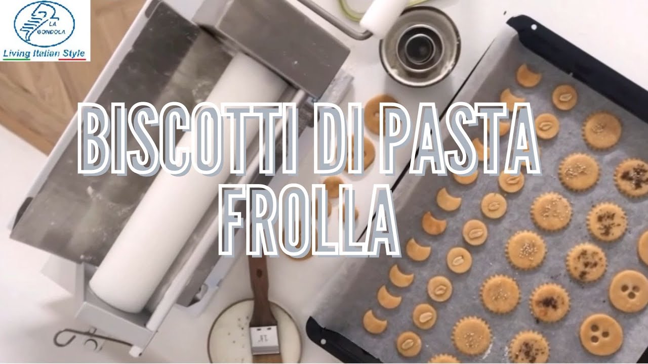 Biscotti di Pasta Frolla salata al Formaggio Parmigiano fatti con la Sfogliatrice Manuale Pastaline