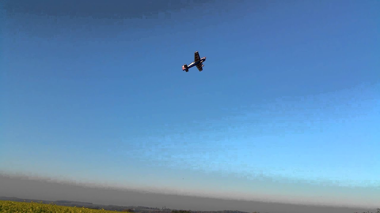 Extra 300 KERMITH