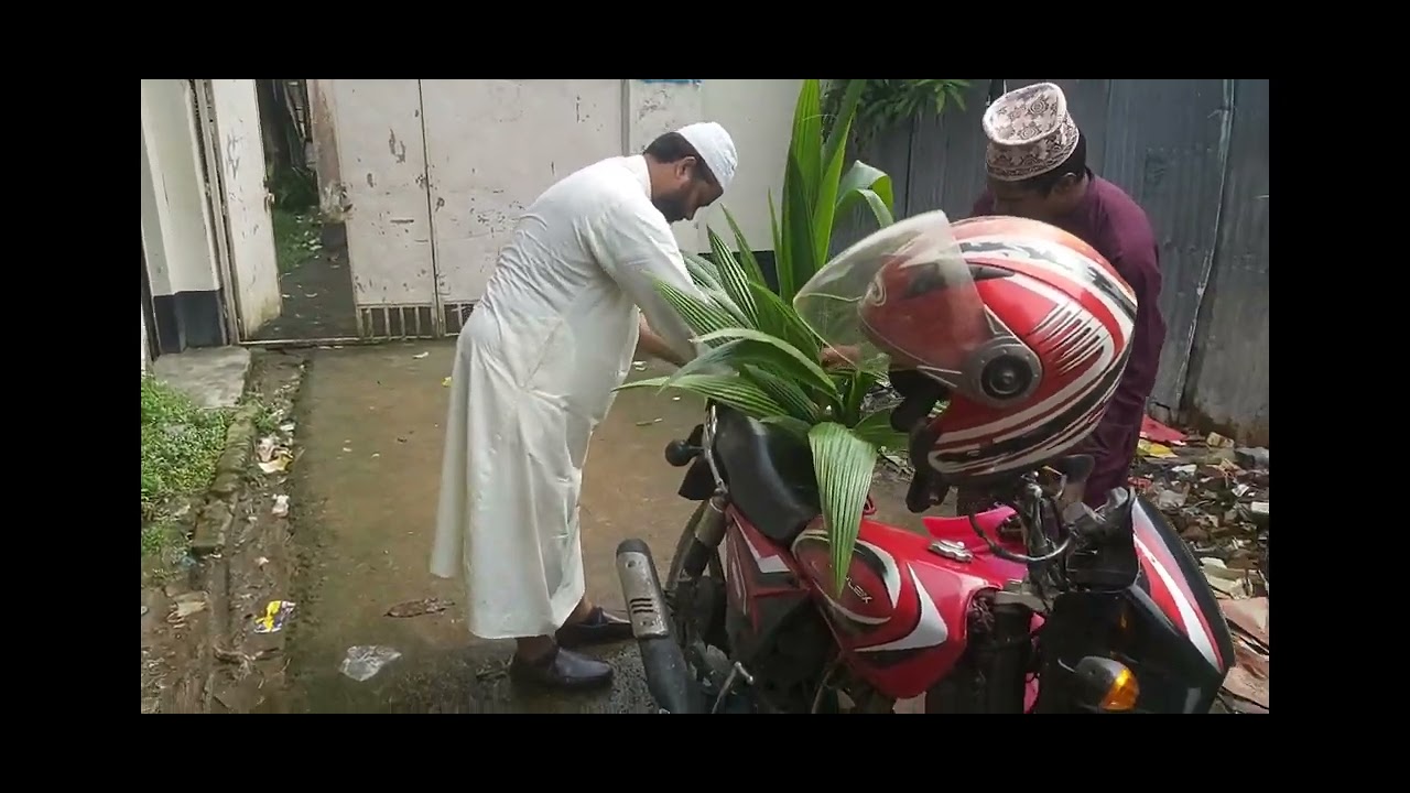 আলহামদুলিল্লাহ মসজিদ মিশন ফাউন্ডেশন পক্ষ থেকে বিভিন্ন রকম অনেক কিছু দেওয়া হয় মসজিদের জন্য 👍👍