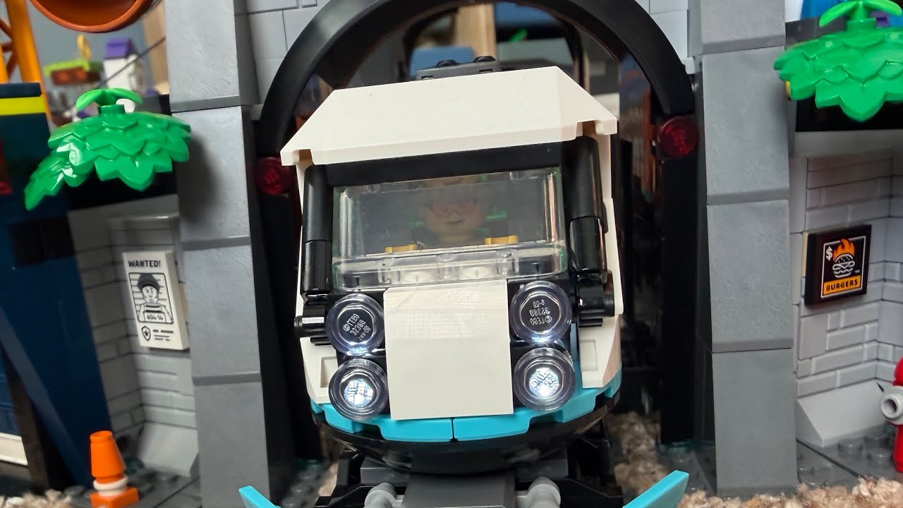 How to add headlights to the Lego City arctic explorer train