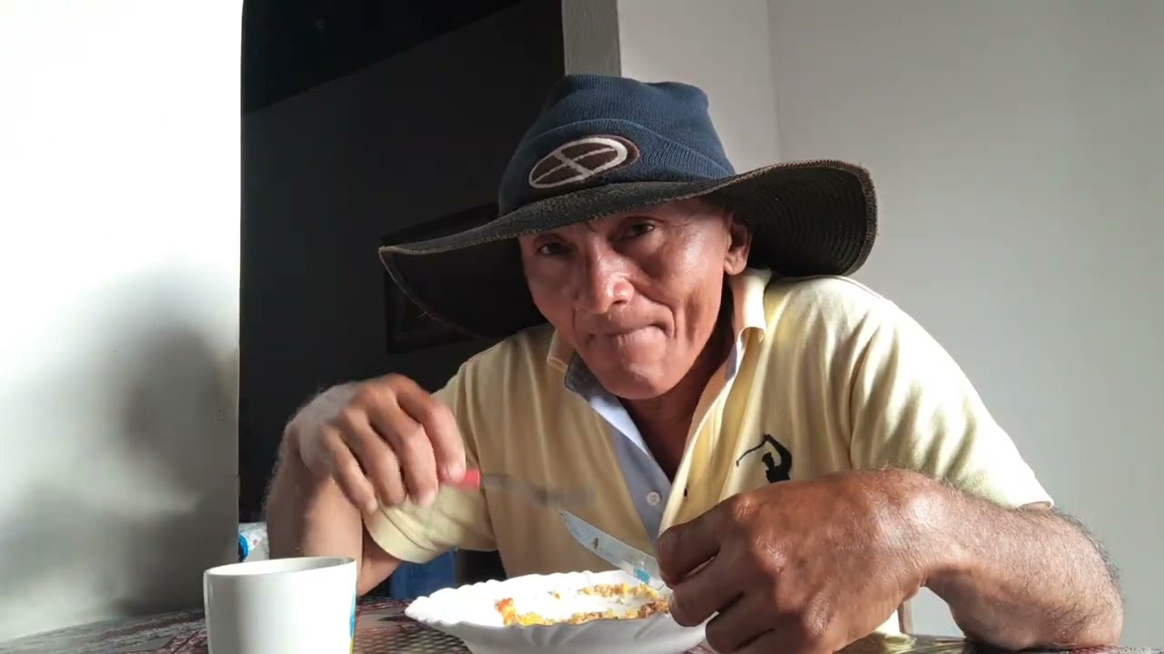 Respondendo se eu ganho dinheiro no YouTube 