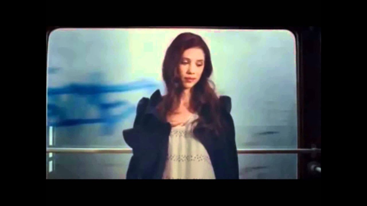 Salento - Sharon - Astrid Berges-Frisbey