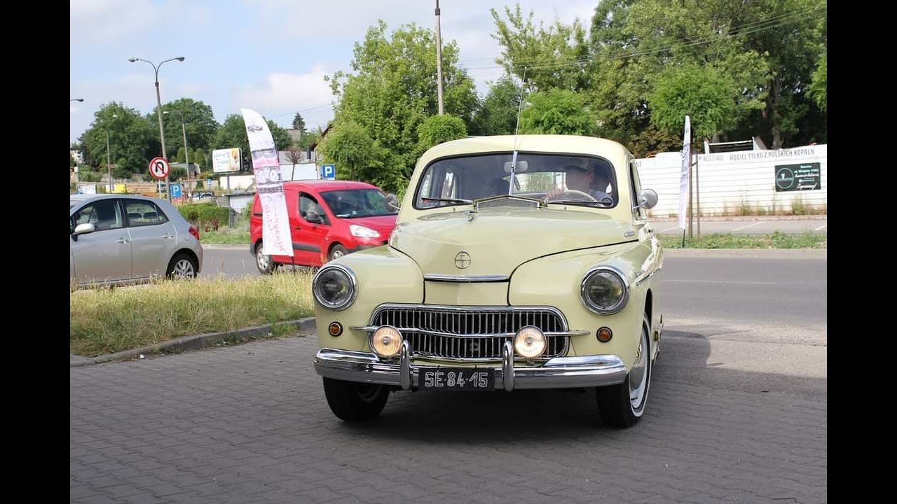WYJAZD FSO WARSZAWĄ NA KLASYCZNĄ NIEDZIELĘ