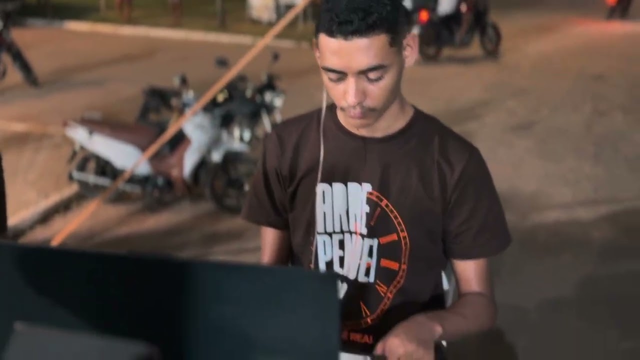 1º congresso de Missões- louvores 