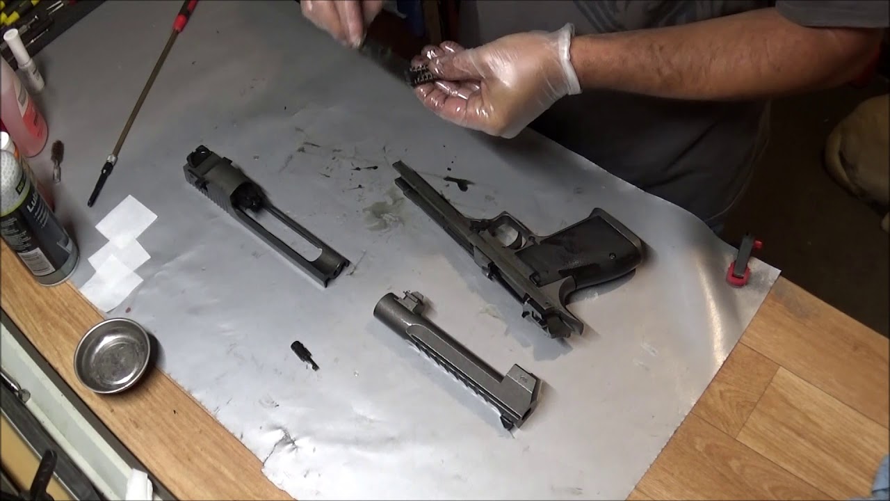 Desert Eagle 50AE: разборка и чистка
