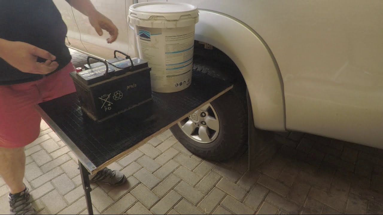 A DIY table to fit over your truck wheel!