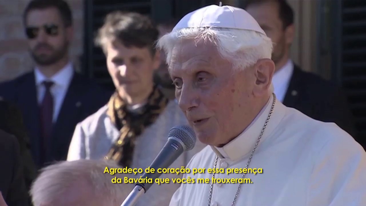 Bento XVI comemora 90 anos com festa típica alemã – Século News – 18/04/2017
