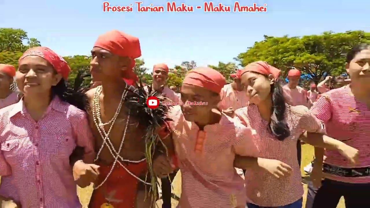Rekor MURI Tarian Maku-Maku (Amahei) Hadiah HUT ke 66 Kota Masohi...  😇🙏🎂🎉🎊