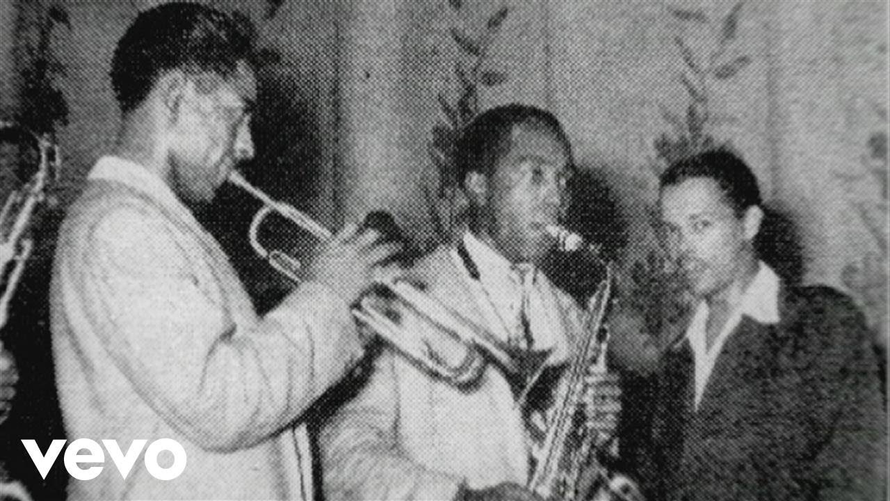 Miles Davis - Meeting Charlie Parker and Dizzy Gillespie (from The Miles Davis Story)