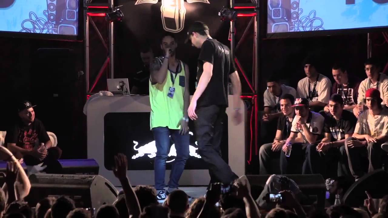 Mister vs Antrax - Semifinales Alicante - Red Bull Batalla de los Gallos 2013 (Oficial)