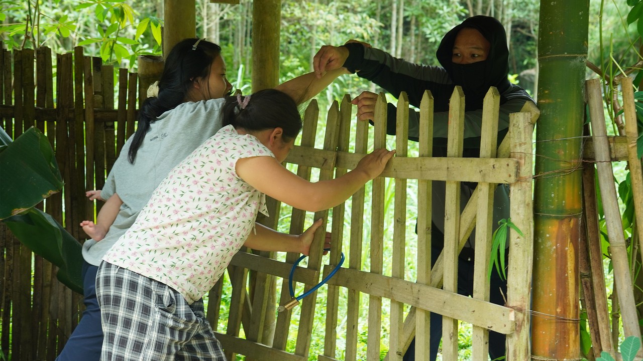 When Yen's mother discovered her husband's infidelity, she decided to kick him out of the house.