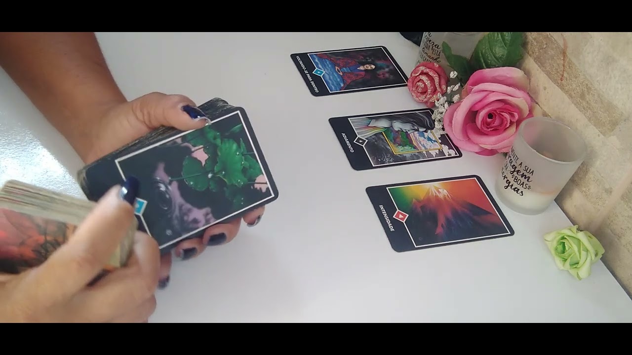 O seu silêncio causa que sentimento nele🤔 #tarotgratis