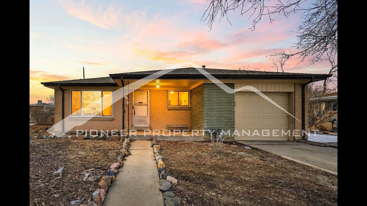 Aurora Homes for Rent 3BR/2BA by Aurora Property Management
