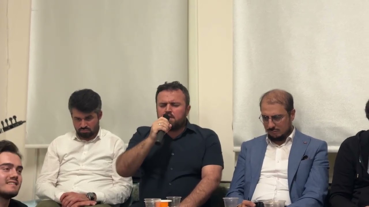 Hüseyin Akbulut (gazel)  Çamlıca Camii müezzini 