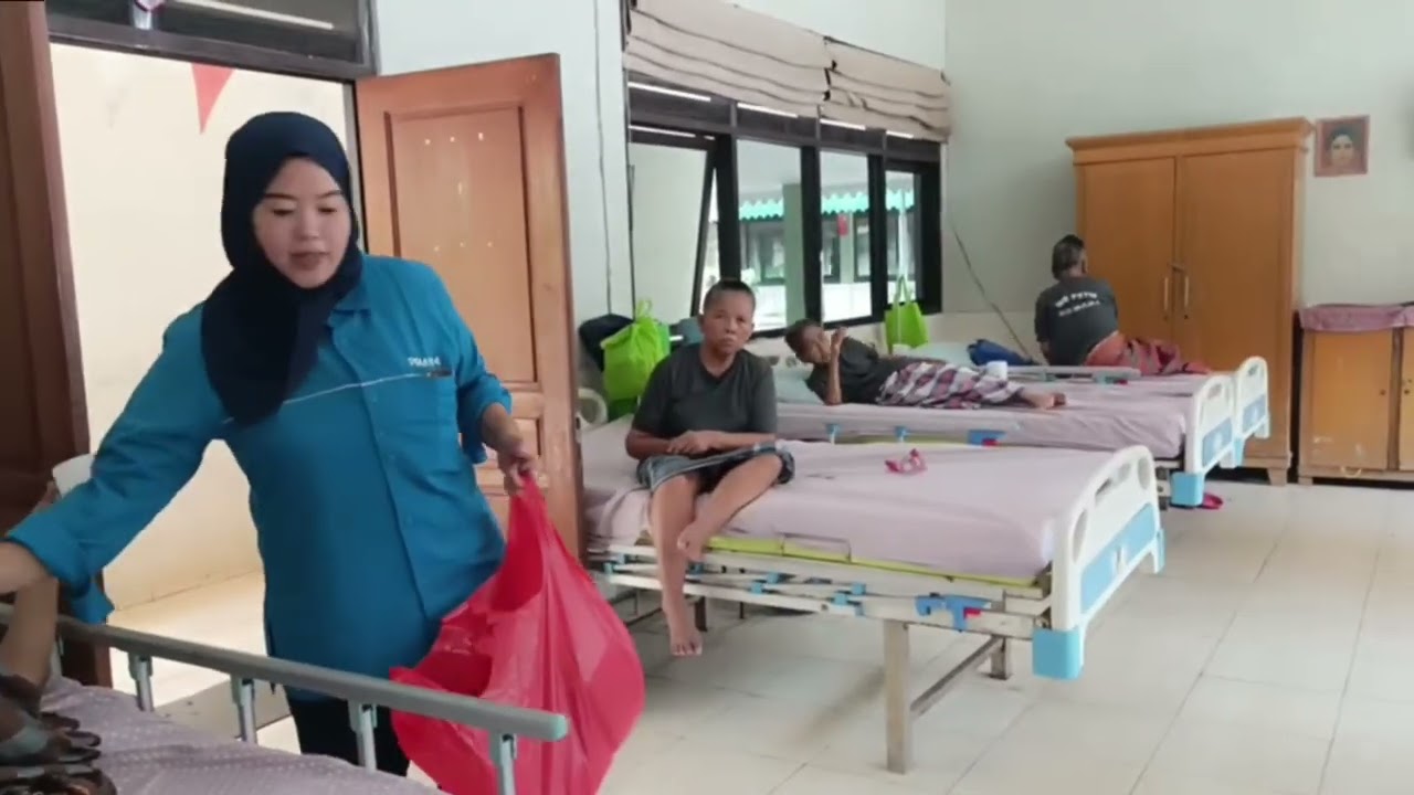 Panti Lansia Trsena Werda 4 - Cengkareng | binto berbagi | peduli sesama | berbagi nasi | gratis