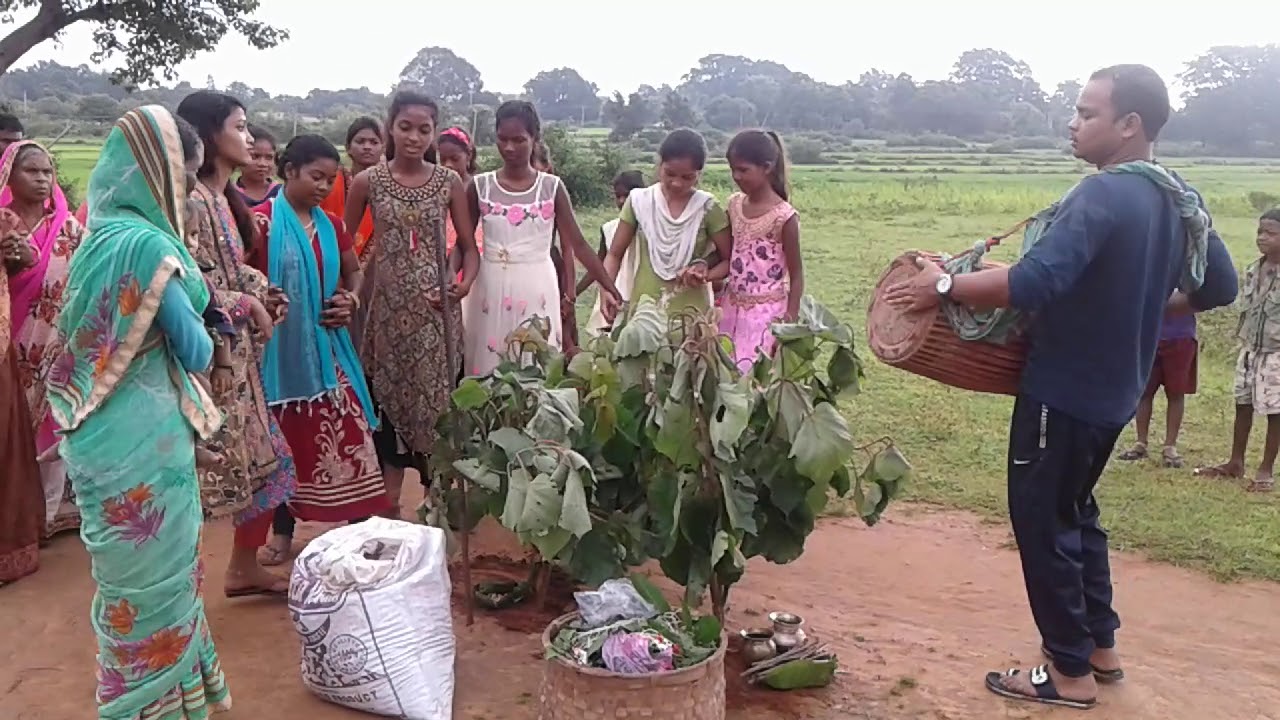 Karma song digri rania mahuwati mosi .ma. bhai bahin  video