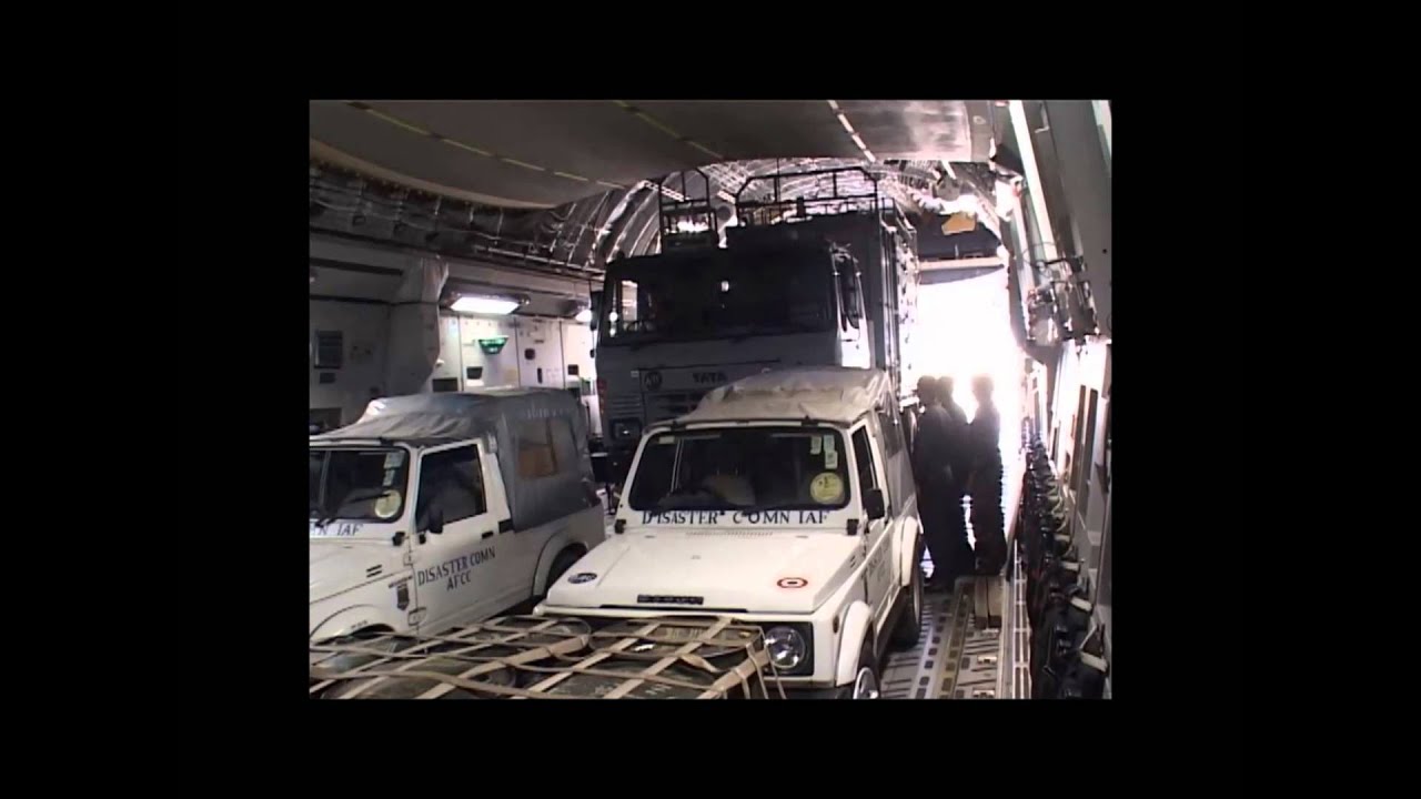 Arrival of of last of IAF's C-17 Globemaster-III at Palam from Nepal winding up OP Maitri.