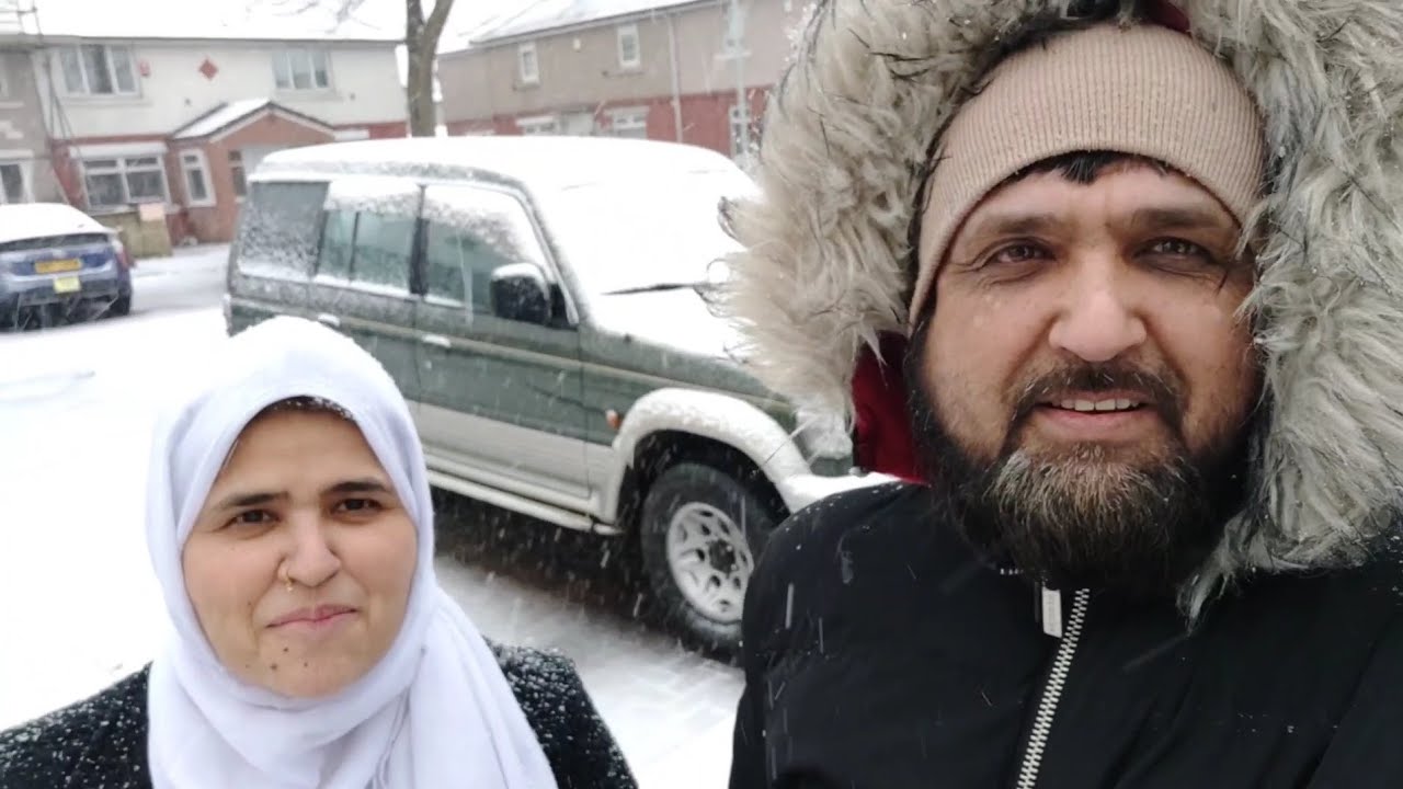 SnowStorm In Bradford| We Went To bradford Bazars & More