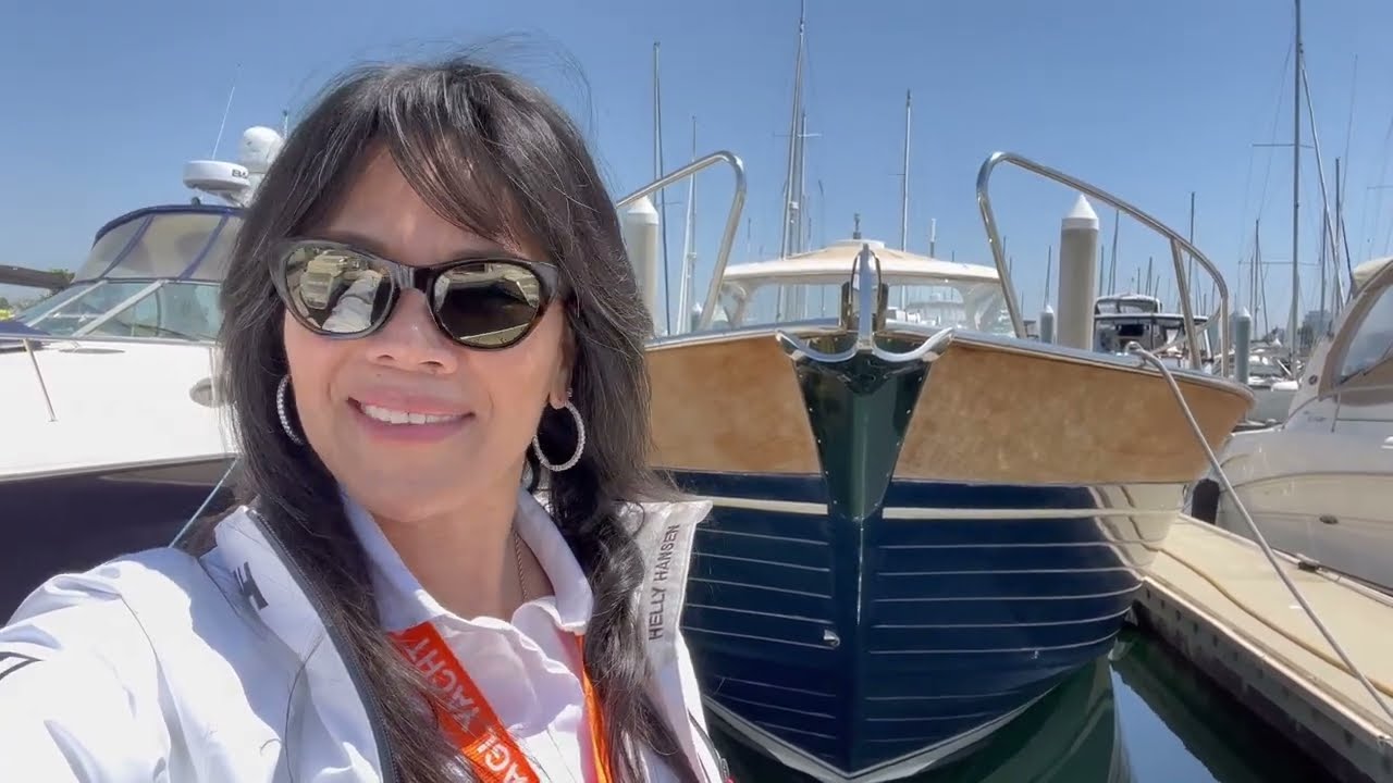 Apreamare 11m - Yacht for Sale in San Diego - Cruising Video with AGL Yacht Sales