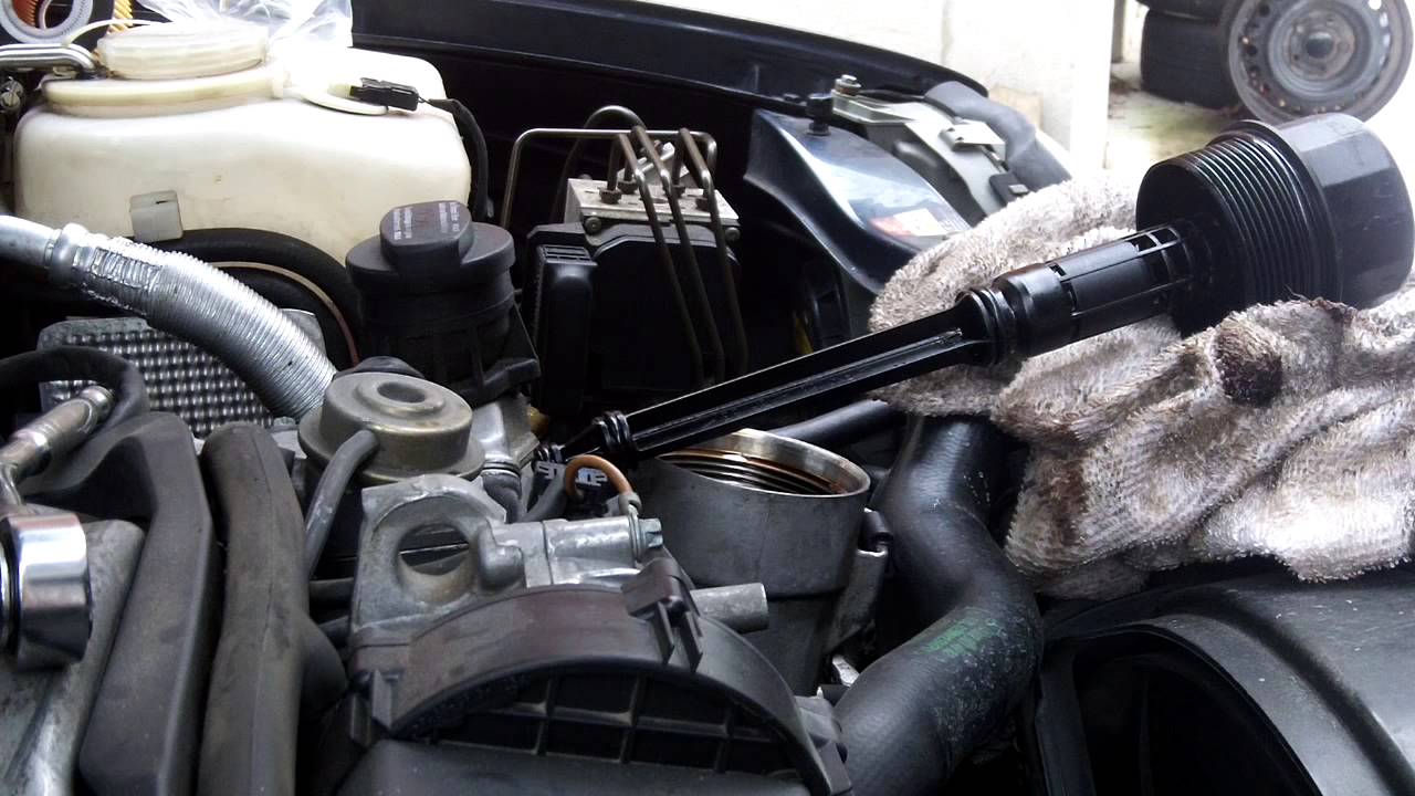 Mercedes M112 3.2 V6  oil and filter change  W208