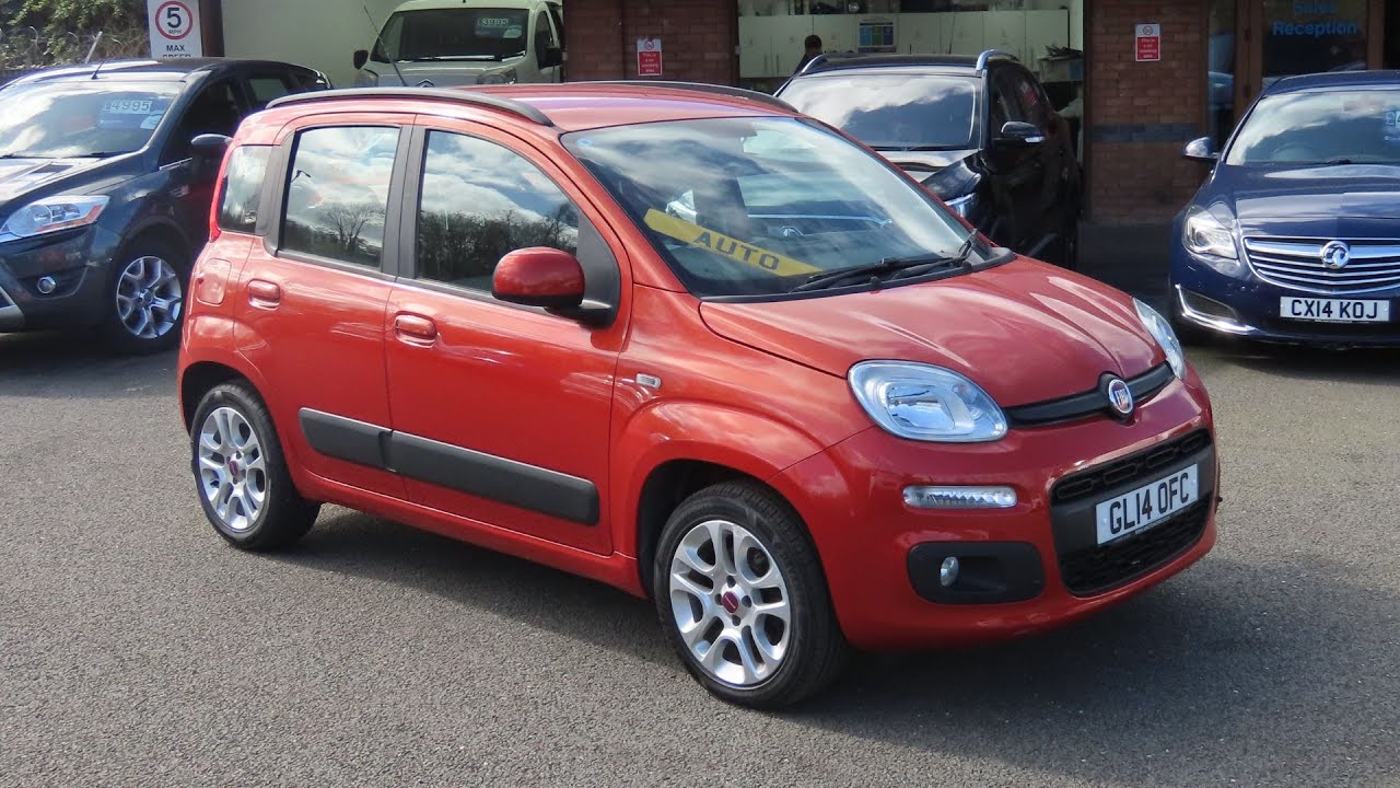 2015 Fiat Panda 0.9 TwinAir Lounge - Start up and full vehicle tour