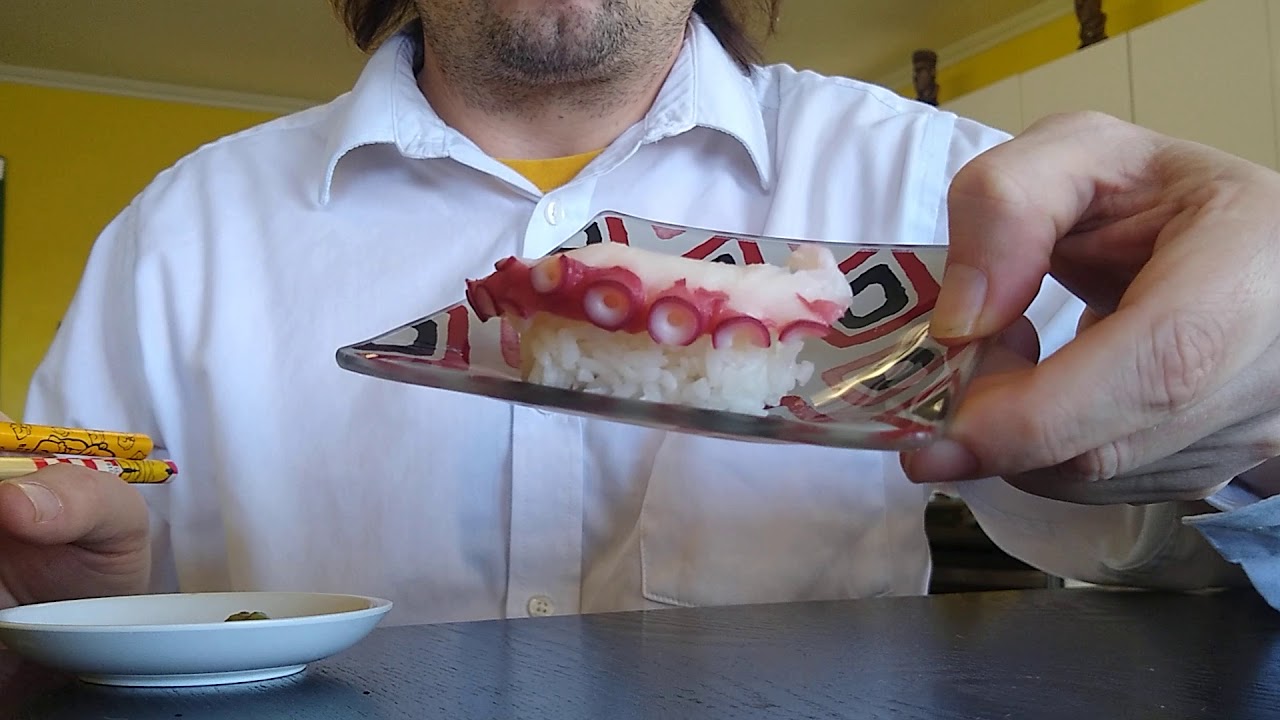 eating a stunningly gigantic piece of taco nigiri, Octopus