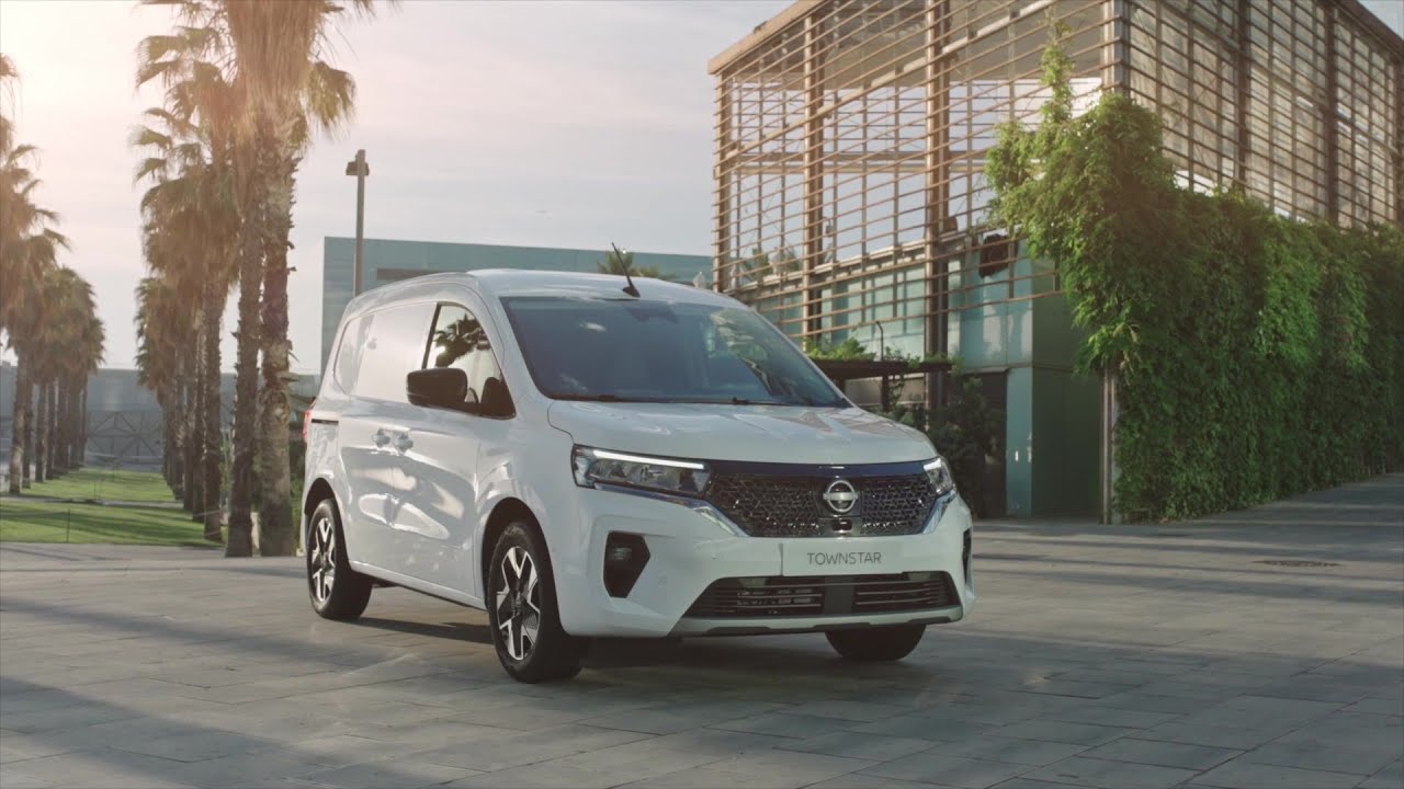 2022 Nissan Townstar EV Design Preview