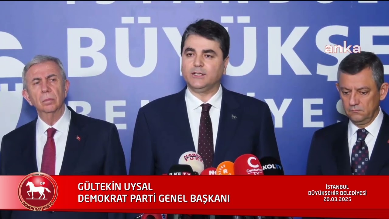 Demokrat Parti Genel Başkanı Gültekin Uysal'ın İstanbul Büyükşehir Belediyesi'ndeki basın açıklaması