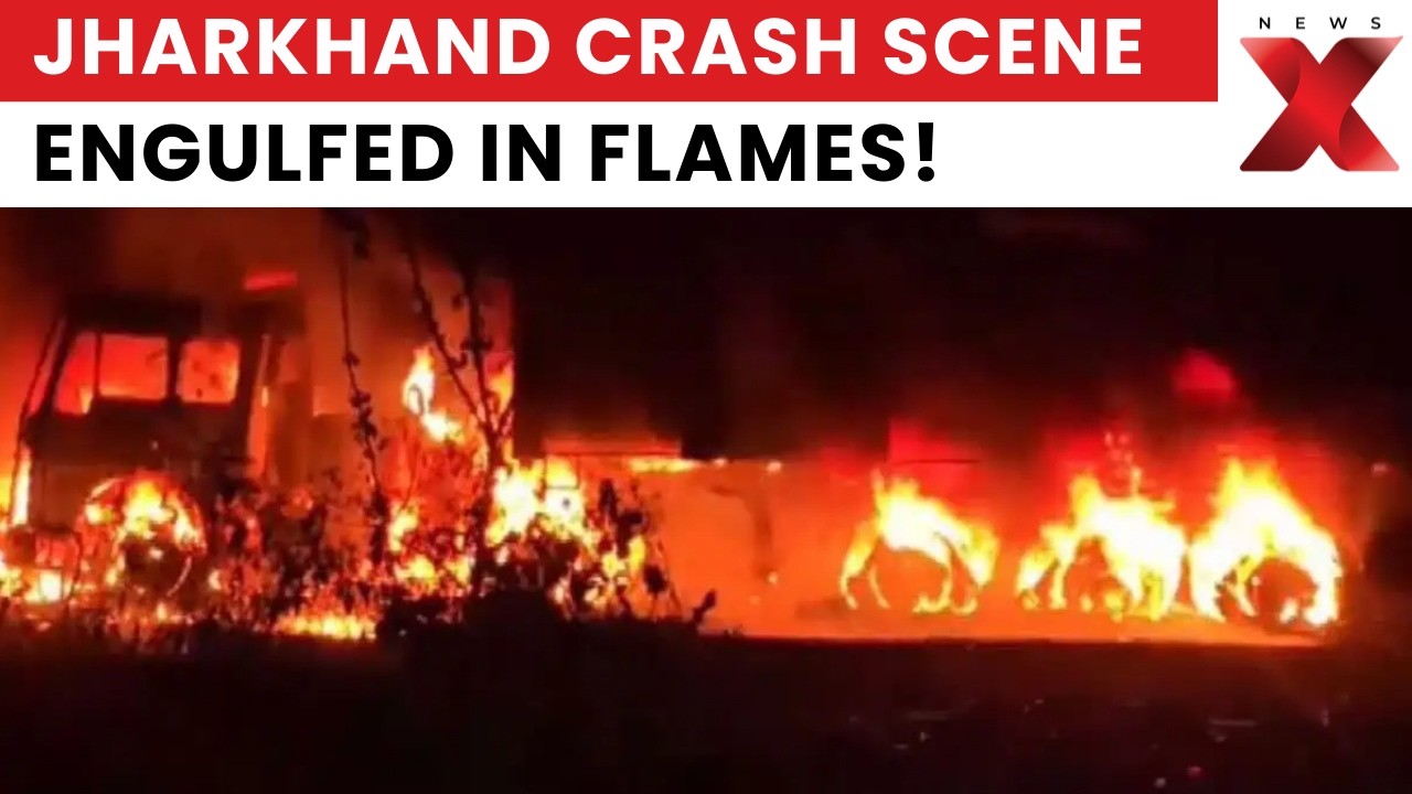 Dumka Fire Accident After Collision Between Two Vehicles In Jharkhand | NewsX