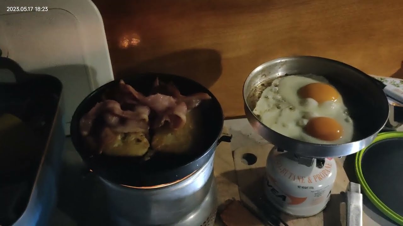 It's OK to eat Breakfast for Dinner. Isn't it?