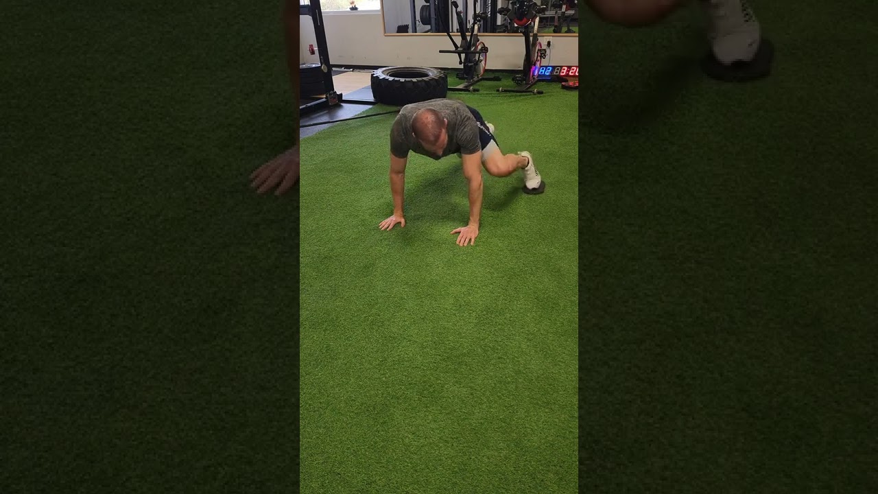 Ab/Core Exercise - Glider Oblique Spider Tucks