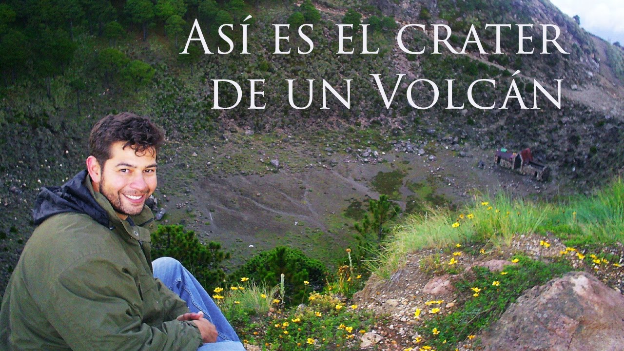 Cráter del volcán de Agua 2008, Guatemala.