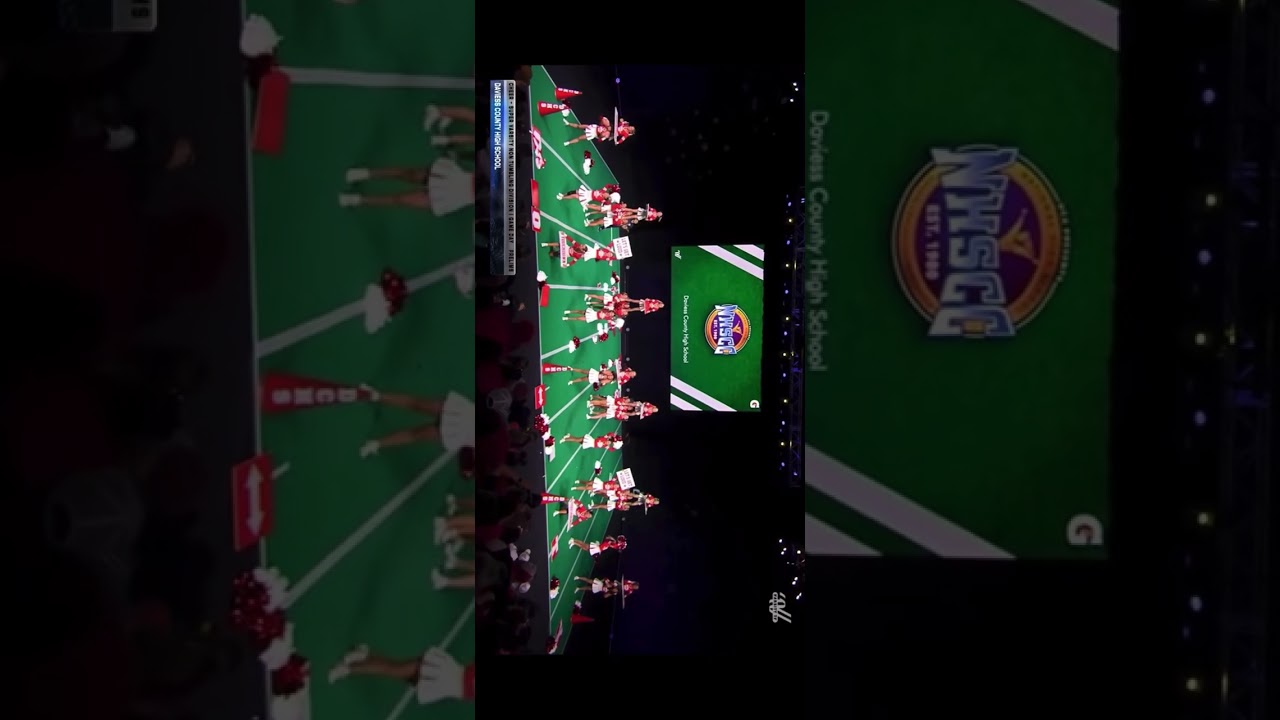 Cheerleaders 