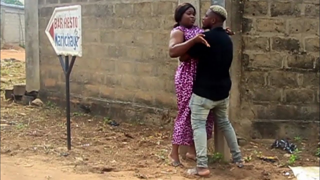 Awodjê 229 ft BOBO Adjanou & Timinni - Agla Vê (fille de Cotonou)