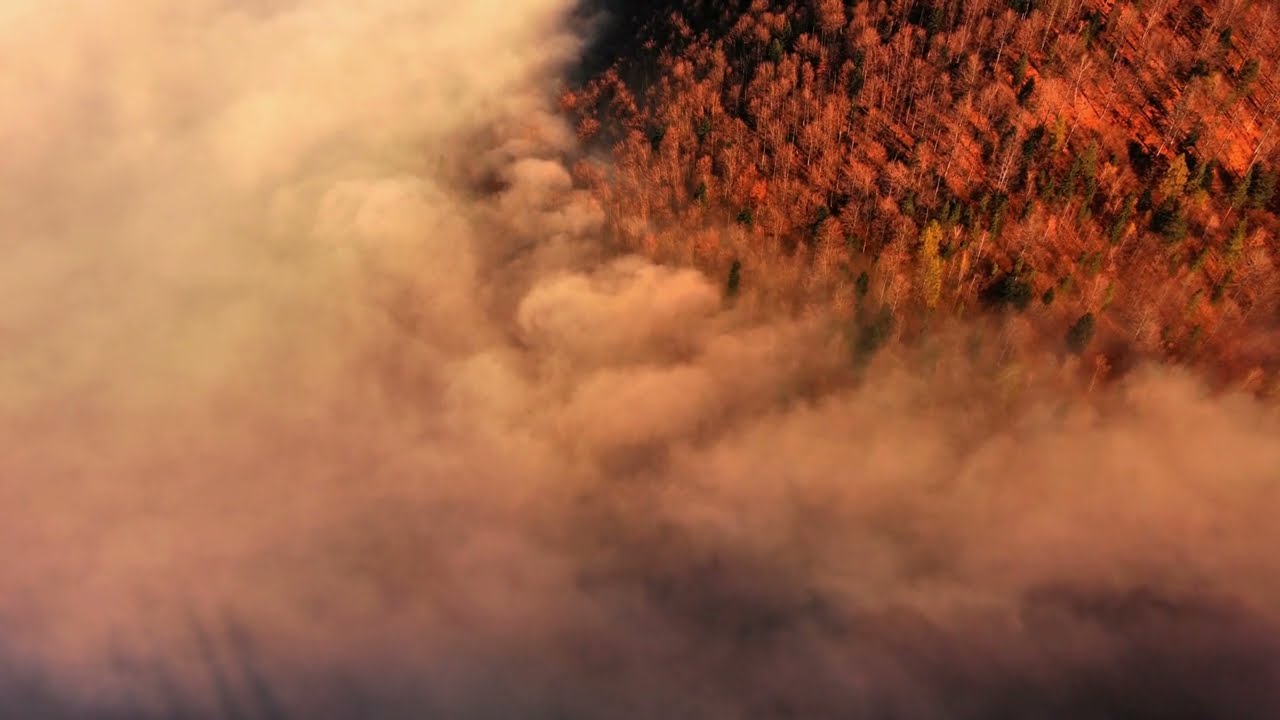 Beskid Sądecki w chmurach
