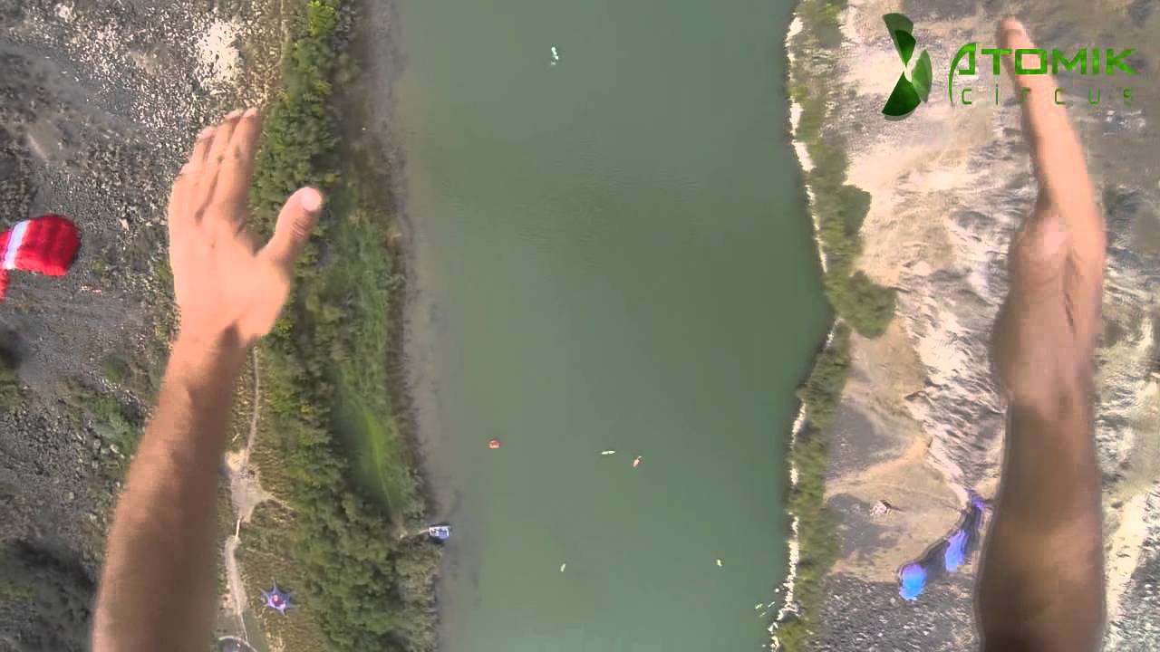 BASE JUMP TWIN FALLS IDAHO Perrine Bridge september 2013