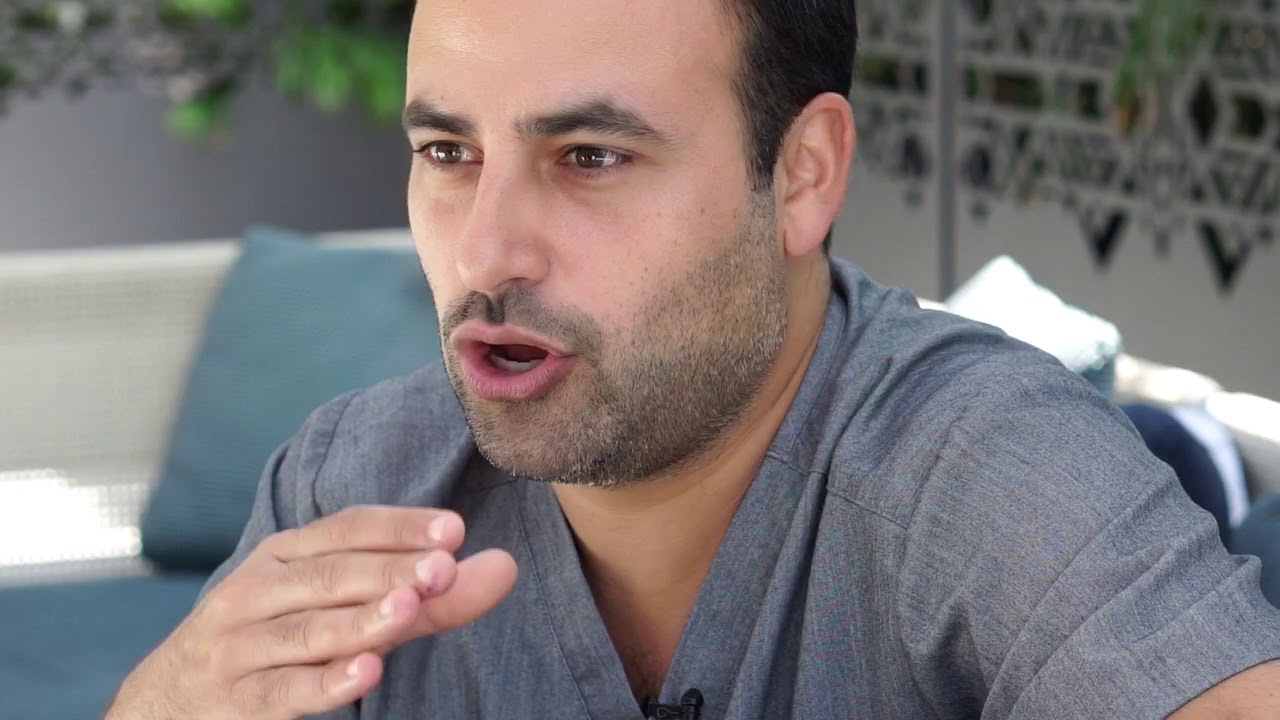 Lip lift surgery performed LIVE in brasil by top Beverly Hills Surgeons