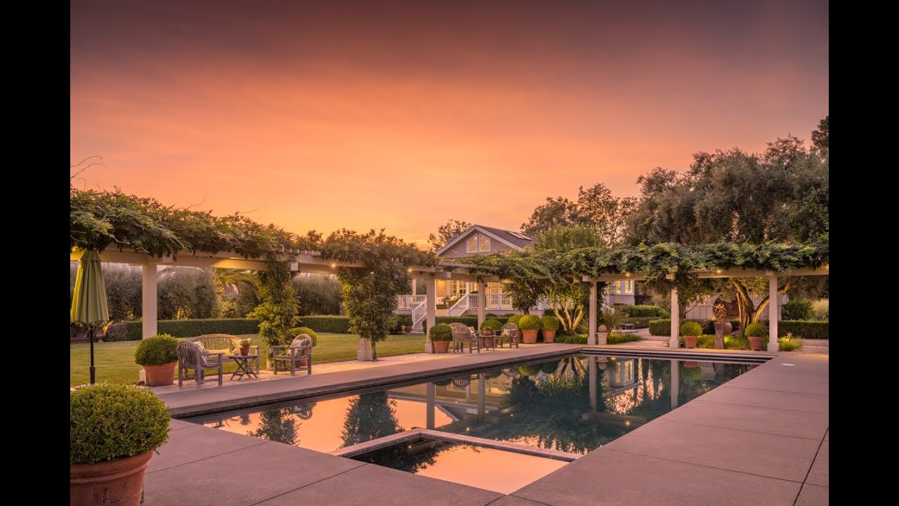 Ginger Martin + Erin Lail Present | Mee Lane, St Helena