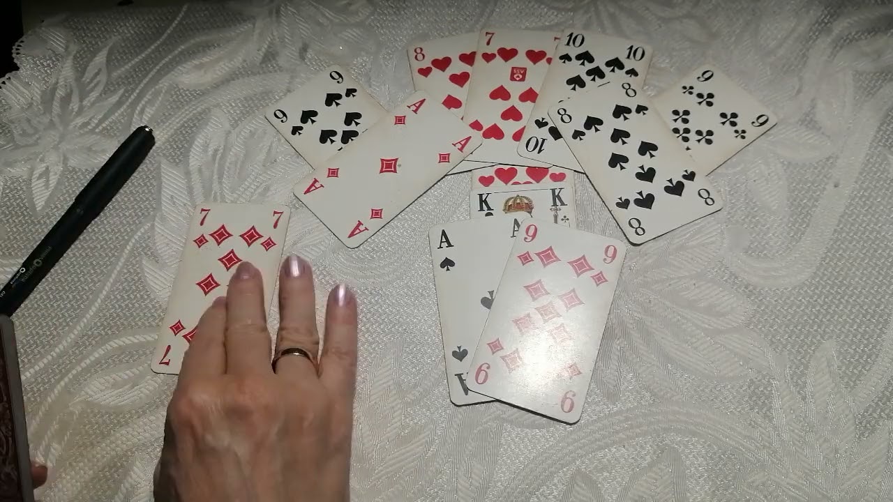 Кто на сердце у крестового короля ⁉️
