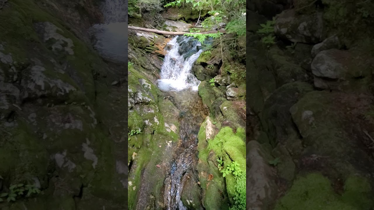The flume Waterfall very relaxing 😌